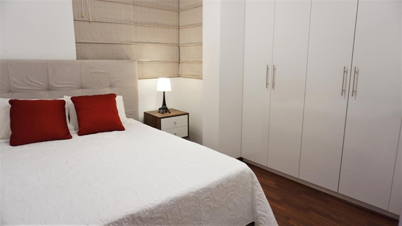 Apartamentos Privados - 10 Minutos Aeropuerto Jorge Chavez Lima, Callao Bagian luar foto